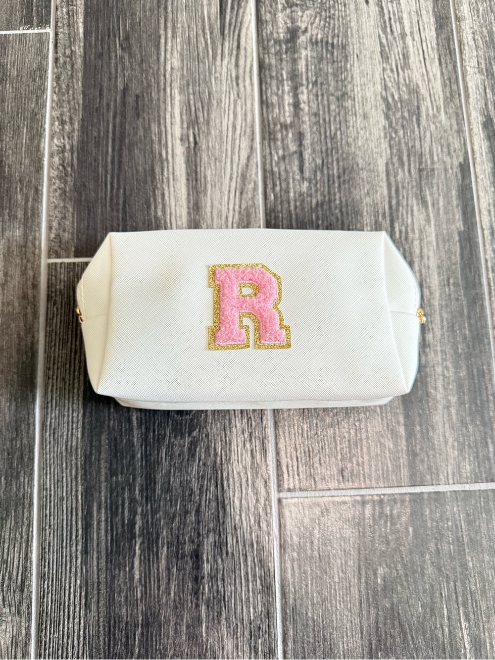 White Cosmetic Pouch with Pink 'R' Patch